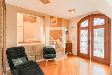 Sala de casa para alugar com 5 quartos, 321m² em Santo Amaro, São Paulo