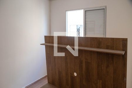Quarto 2 de apartamento para alugar com 2 quartos, 42m² em Jardim Silvestre, Guarulhos
