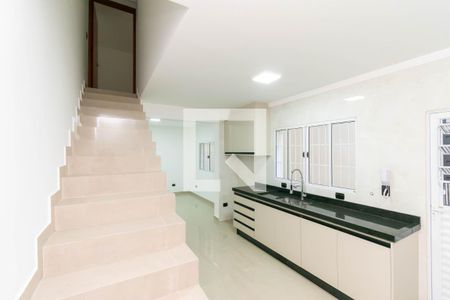 Corredor de casa para alugar com 2 quartos, 52m² em Cidade São Mateus, São Paulo