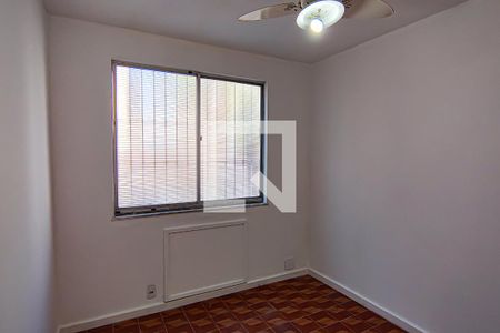 Quarto 1 de apartamento à venda com 2 quartos, 46m² em Jacarepaguá, Rio de Janeiro