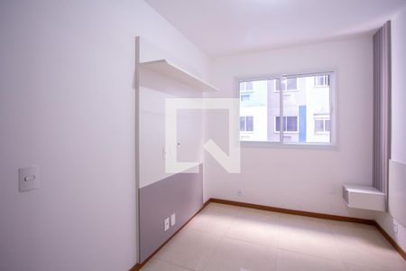 Suíte de apartamento para alugar com 3 quartos, 75m² em Mutondo, São Gonçalo