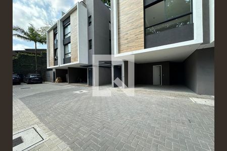 Foto 01 de casa à venda com 3 quartos, 390m² em Morumbi, São Paulo