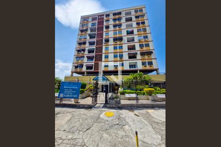 Fachada do Prédio de apartamento para alugar com 2 quartos, 60m² em Vila Valqueire, Rio de Janeiro
