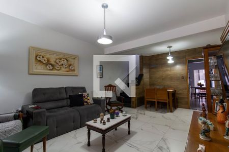 Sala de casa à venda com 3 quartos, 126m² em Vila Carrão, São Paulo