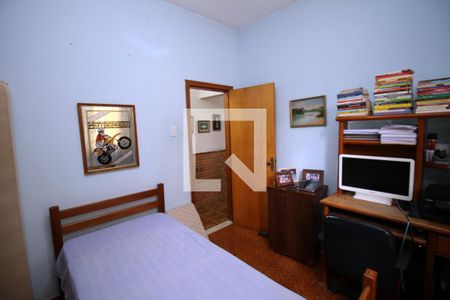 Quarto 2 de casa à venda com 3 quartos, 150m² em Brás de Pina, Rio de Janeiro