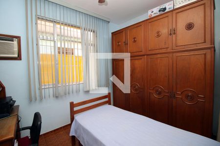 Quarto 2 de casa para alugar com 3 quartos, 150m² em Brás de Pina, Rio de Janeiro
