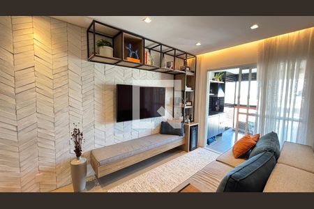 Sala de apartamento à venda com 2 quartos, 70m² em Vila Curuçá, Santo André