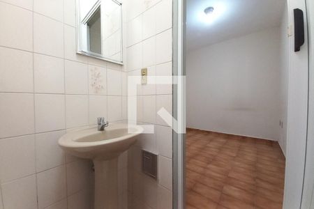 Banheiro de casa para alugar com 1 quarto, 27m² em Vila Padre Manoel de Nobrega, Campinas