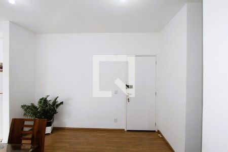 Sala de apartamento à venda com 2 quartos, 44m² em Estoril, Belo Horizonte