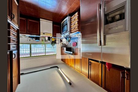 Cozinha de casa à venda com 3 quartos, 250m² em Jardim Petropolis, São Paulo