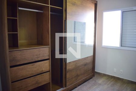 Quarto 2 - Armários de apartamento para alugar com 2 quartos, 49m² em Campos Elísios, Ribeirão Preto