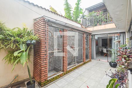 Quintal de casa à venda com 3 quartos, 430m² em Baeta Neves, São Bernardo do Campo