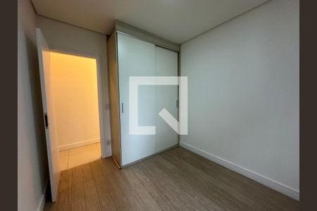 Quarto de apartamento para alugar com 2 quartos, 62m² em Vila Iracema, Barueri