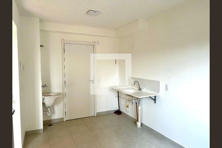 Sala/Cozinha de apartamento para alugar com 2 quartos, 32m² em Parque Novo Mundo, Guarulhos