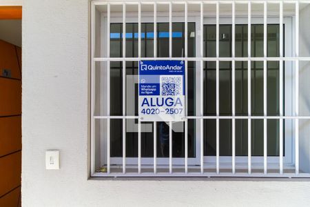 Placa de apartamento para alugar com 2 quartos, 60m² em Vila California, São Paulo