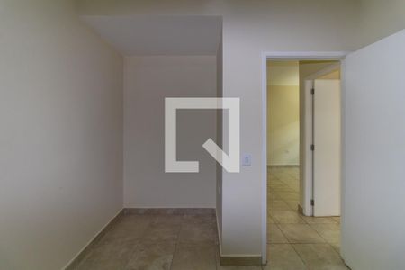 Quarto 2 de apartamento para alugar com 2 quartos, 60m² em Vila California, São Paulo
