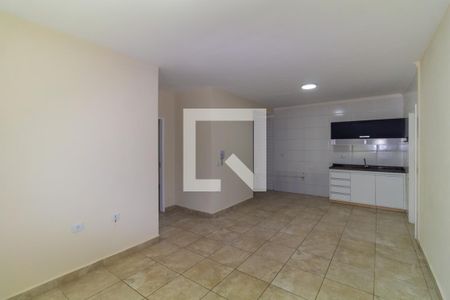 Sala de apartamento para alugar com 2 quartos, 60m² em Vila California, São Paulo