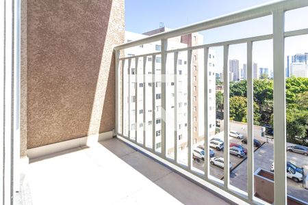 Varanda de apartamento para alugar com 2 quartos, 38m² em Lapa de Baixo, São Paulo