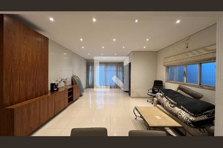 Sala de casa para alugar com 3 quartos, 246m² em Perdizes, São Paulo