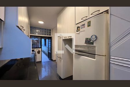 Cozinha de casa para alugar com 3 quartos, 246m² em Perdizes, São Paulo