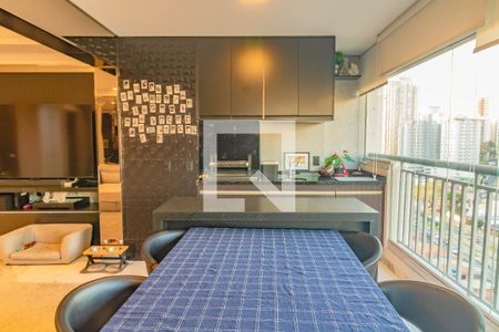 Varanda de apartamento à venda com 2 quartos, 87m² em Jardim Prudência, São Paulo