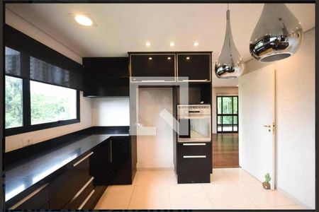 Apartamento à venda com 3 quartos, 170m² em Vila Andrade, São Paulo