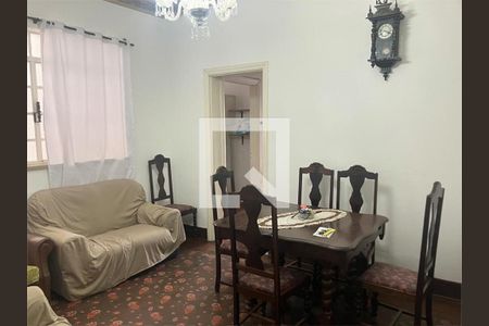 Casa à venda com 3 quartos, 160m² em Cambuci, São Paulo