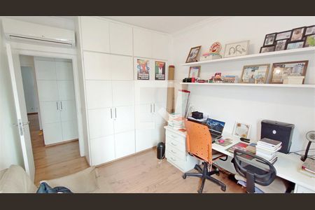 Apartamento à venda com 3 quartos, 107m² em Campo Belo, São Paulo