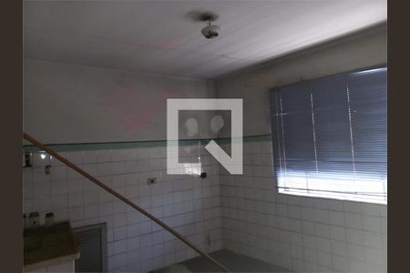 Casa à venda com 4 quartos, 161m² em Jardim Aeroporto, São Paulo