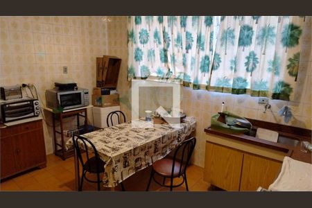 Casa à venda com 3 quartos, 220m² em Mirandópolis, São Paulo