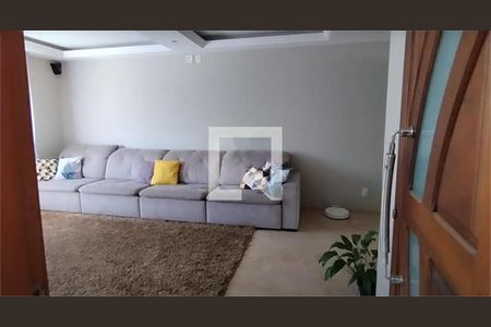 Casa à venda com 4 quartos, 240m² em Cursino, São Paulo