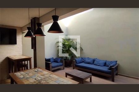 Casa à venda com 4 quartos, 240m² em Cursino, São Paulo