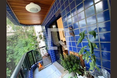 Apartamento à venda com 3 quartos, 109m² em Vila Suzana, São Paulo