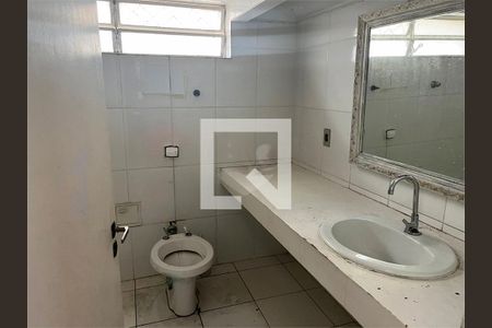 Casa à venda com 3 quartos, 175m² em Vila Tramontano, São Paulo