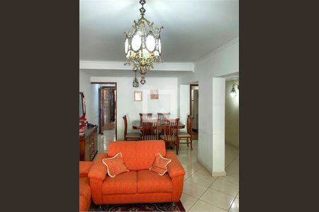 Casa à venda com 3 quartos, 131m² em Planalto Paulista, São Paulo