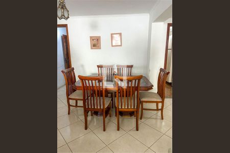 Casa à venda com 3 quartos, 131m² em Planalto Paulista, São Paulo