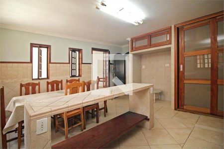 Casa à venda com 3 quartos, 168m² em Itaim Bibi, São Paulo