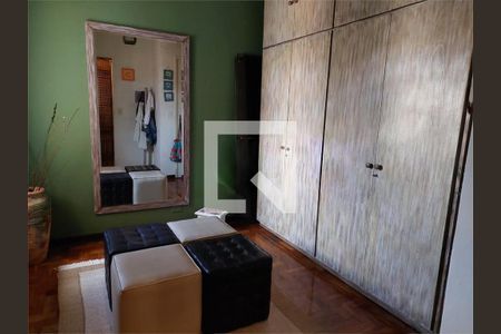 Casa à venda com 3 quartos, 143m² em Cupecê, São Paulo