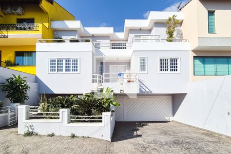Fachada de casa à venda com 4 quartos, 546m² em Parque dos Passaros, São Bernardo do Campo