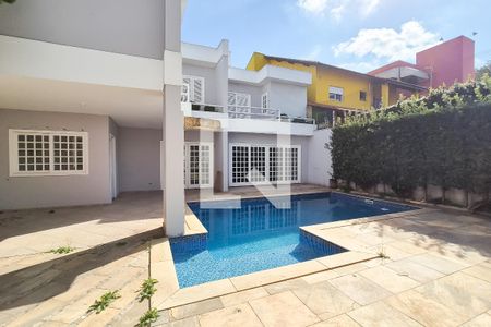 Quintal de casa à venda com 4 quartos, 546m² em Parque dos Passaros, São Bernardo do Campo