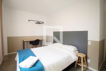 Quarto 1 de apartamento à venda com 2 quartos, 70m² em Pinheiros, São Paulo