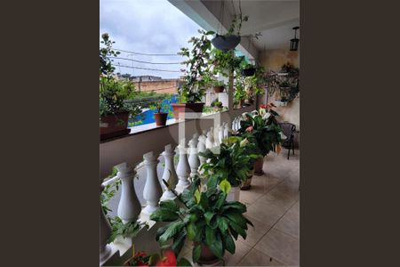 Casa à venda com 5 quartos, 220m² em Vila Fachini, São Paulo