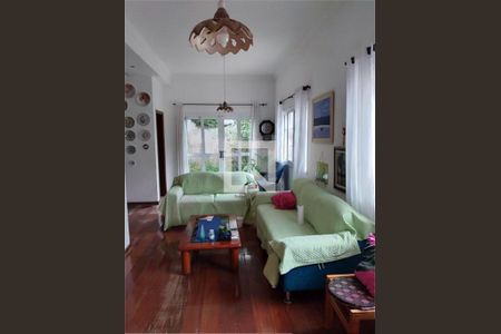 Casa à venda com 4 quartos, 248m² em Vila Cordeiro, São Paulo