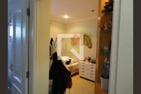 Apartamento à venda com 4 quartos, 250m² em Jardim da Saúde, São Paulo