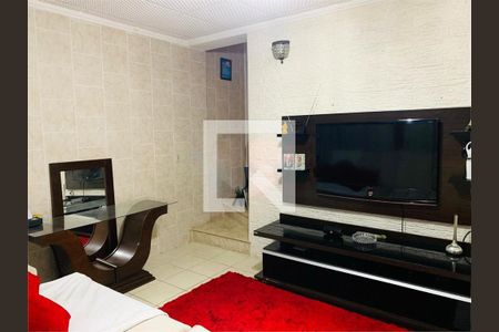 Casa à venda com 3 quartos, 110m² em Cambuci, São Paulo