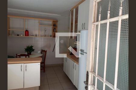 Casa à venda com 4 quartos, 179m² em Chácara Inglesa, São Paulo