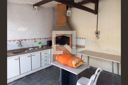 Casa à venda com 4 quartos, 179m² em Chácara Inglesa, São Paulo