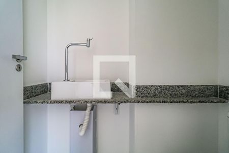 Lavabo de apartamento à venda com 3 quartos, 79m² em Butantã, São Paulo