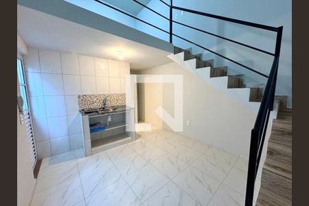 Sala de kitnet/studio para alugar com 1 quarto, 42m² em Vila Tupi, Várzea Paulista