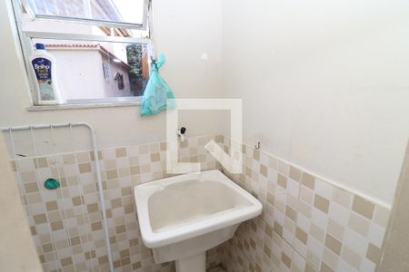 Área de Serviço de apartamento para alugar com 2 quartos, 50m² em Jardim Guanabara, Rio de Janeiro